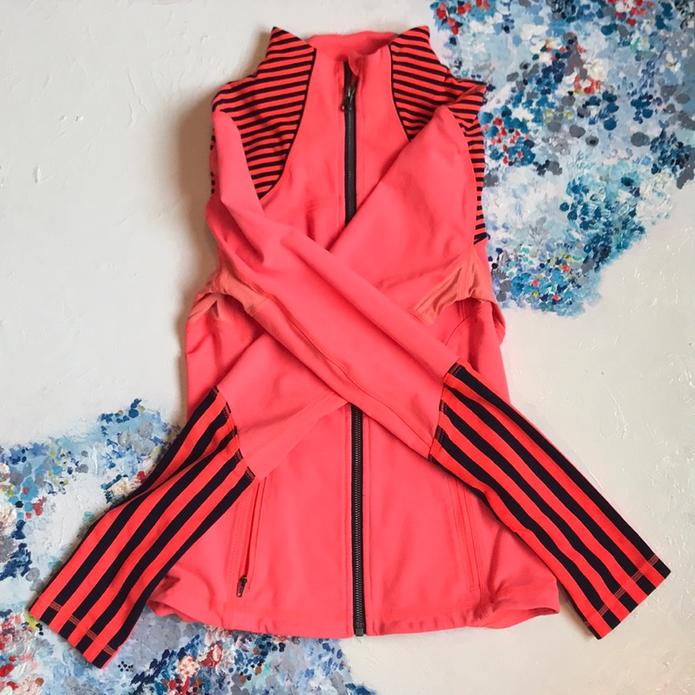LULULEMON jacket